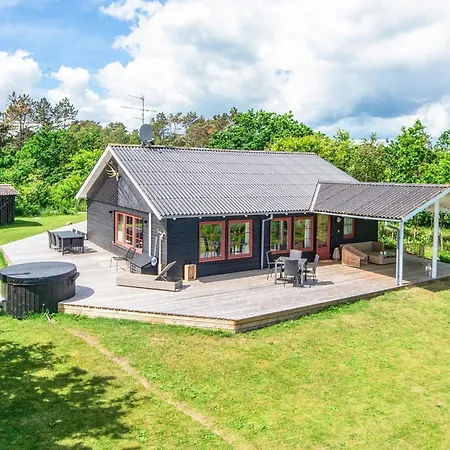 4 Star In * Hadsund